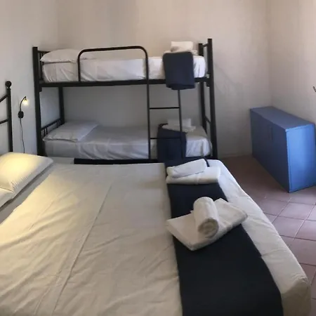 Li Velieri - With Pool For 6 Pax *